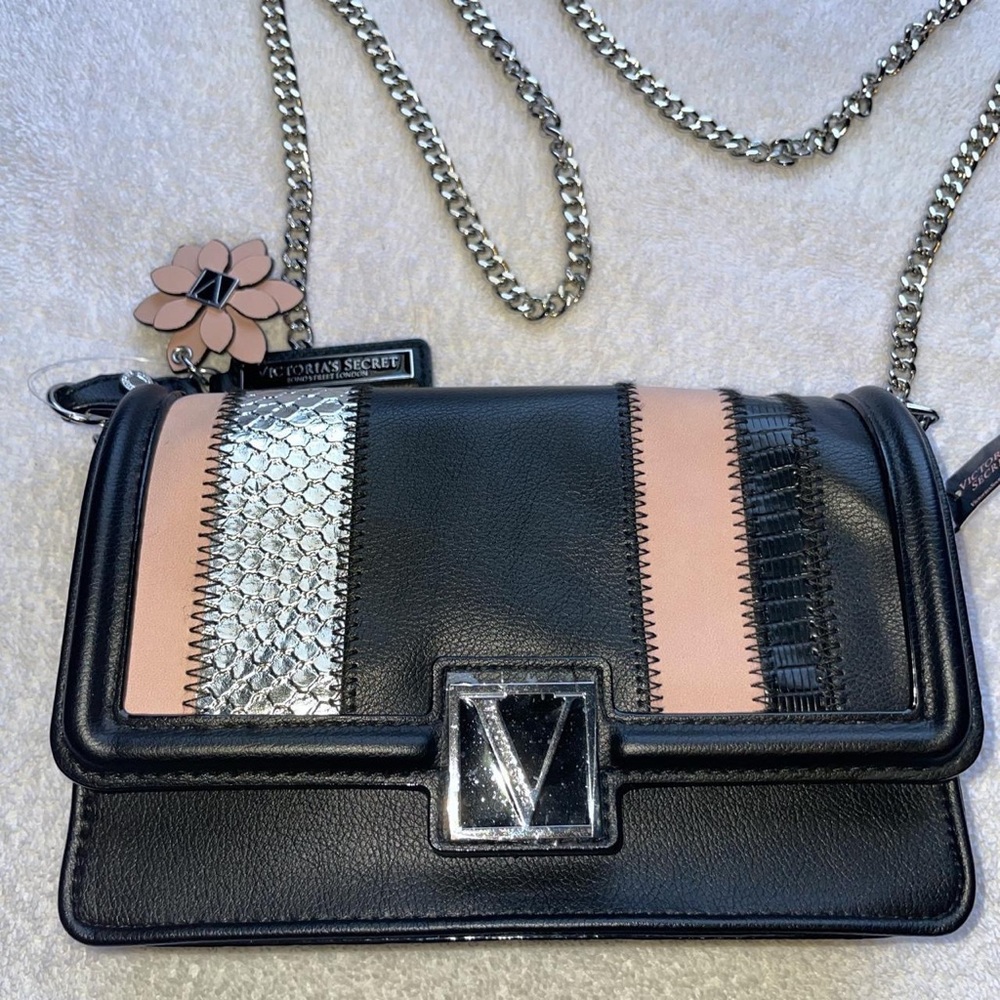 VS crossbody purse